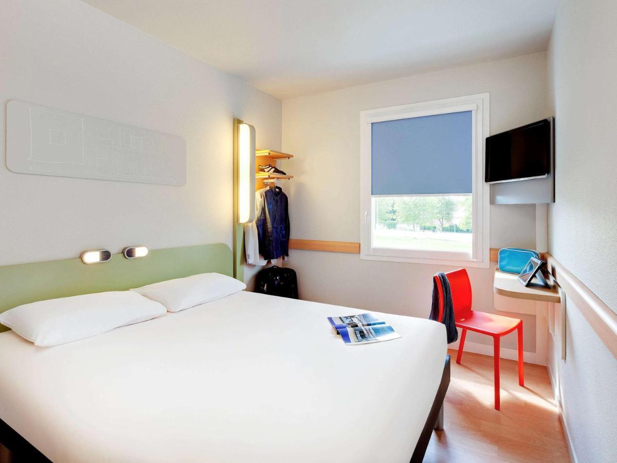 Ibis Budget Saint Pourcain Exterior foto